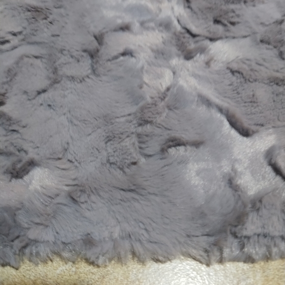 Women's Asymmetrical Grey Toned Faux Fur Button Up Neck Warmer Scarf O/S - Picture 3 of 10